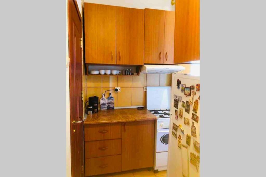 Super Central - Lovely One-Bedroom Apartment On Victoriei Avenue Bukarest Exterior foto